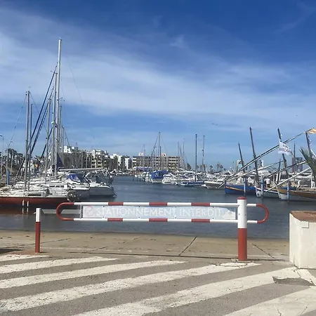 2/3 Pieces Avec Piscine, Tennis Et Parking Prive, Proche Commerces - Fr-1-782-43 *